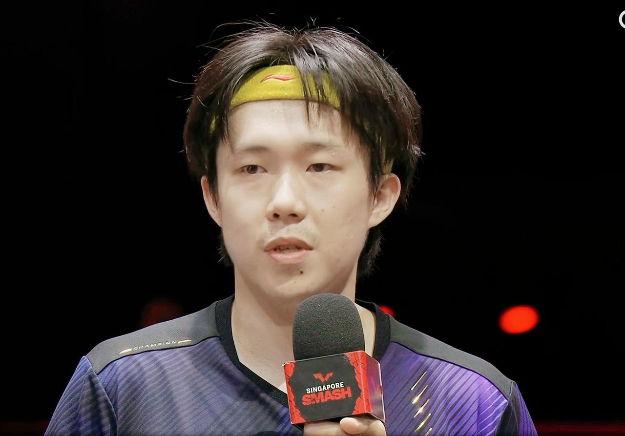 王楚钦4:0战胜张禹珍后的采访，保护了张禹珍，也保护了裁判。亚当说：恭喜王