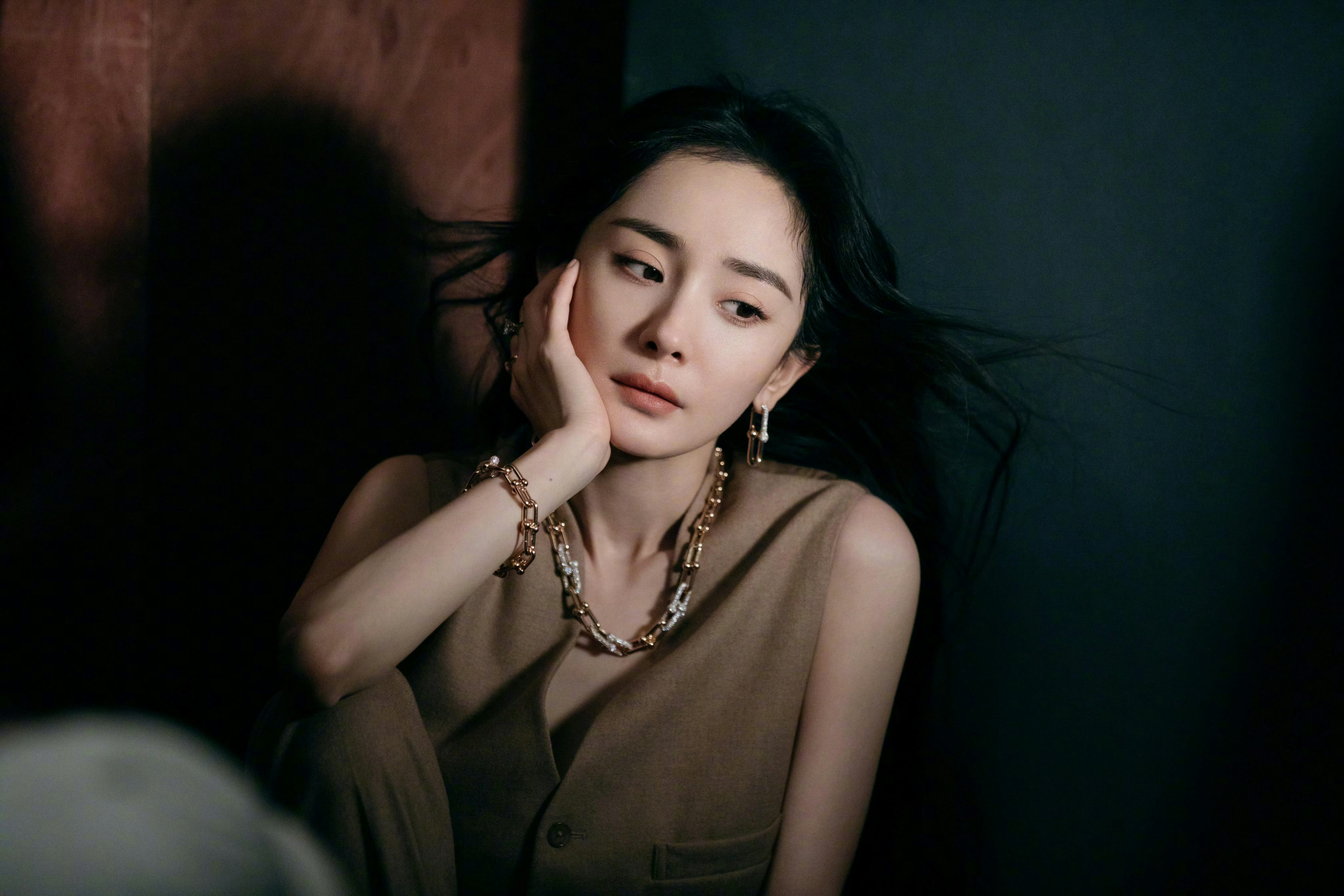 杨幂MINI的十八宫格美图掉落～