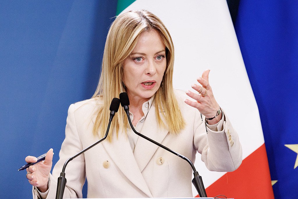 欧洲总算是有人敢说真话了，意大利女总理说的一句话，把美以的脸撕开了。美以跟伊