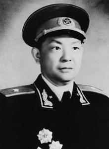 1955年授衔，一个打遍四野的副军长，只拿到了少将。8个老战友坐不住了，联名