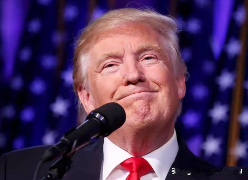 最近有个消息挺有意思:中国一口气买了近18万吨美国大豆。要知道,整个秋天咱们几乎