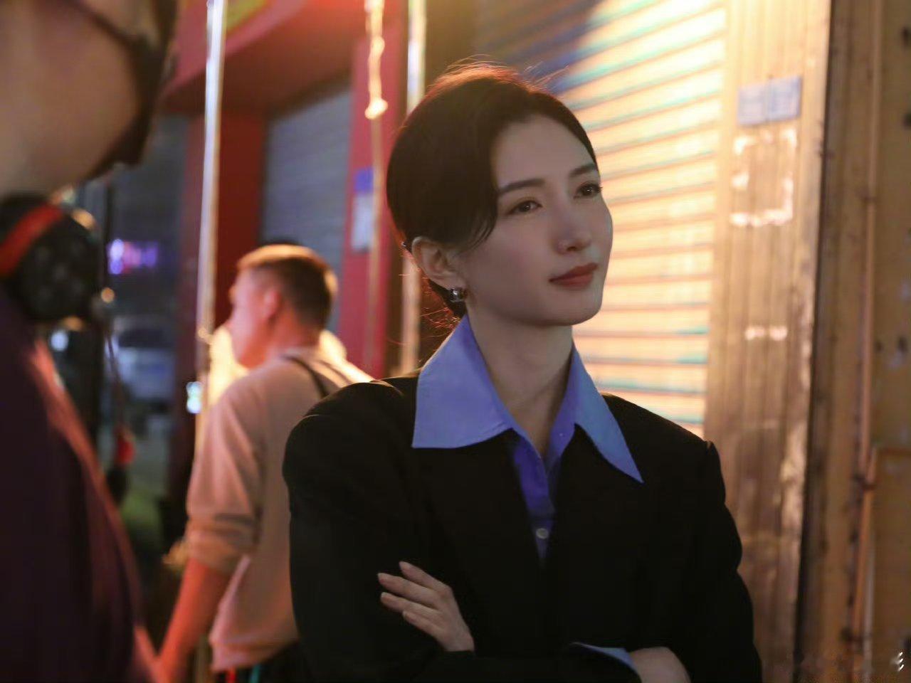 江疏影和赵玫聊聊天江疏影夜色正浓收官文江疏影夜色正浓收官文，这次不聊告别，和赵