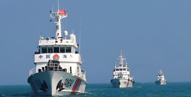 台湾三艘船围堵大陆一艘海警船，围了34小时。你真以为这是一场势均力敌的海上对峙？