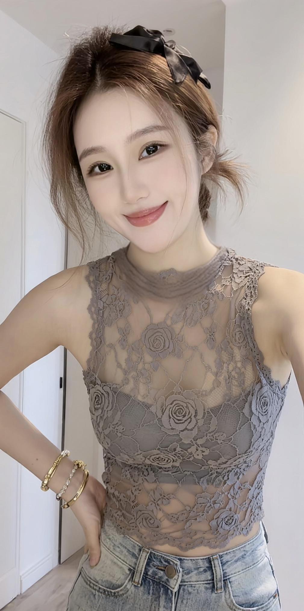 “我不如很多人，当然很多人也不如我。太风刮倒梧桐树，自有旁人论长短，你所见皆是我