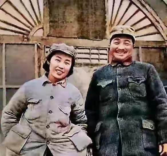 1963年，贺龙的独子贺鹏飞，因4分差，和清华失之交臂。贺龙知道后，竟然直接来到