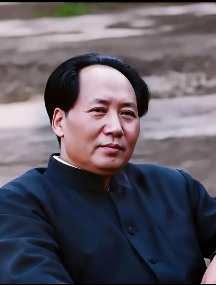 毛主席说过可能有这样一些共产党人，他们是不曾被拿枪的敌人征服过的，他们在这些敌