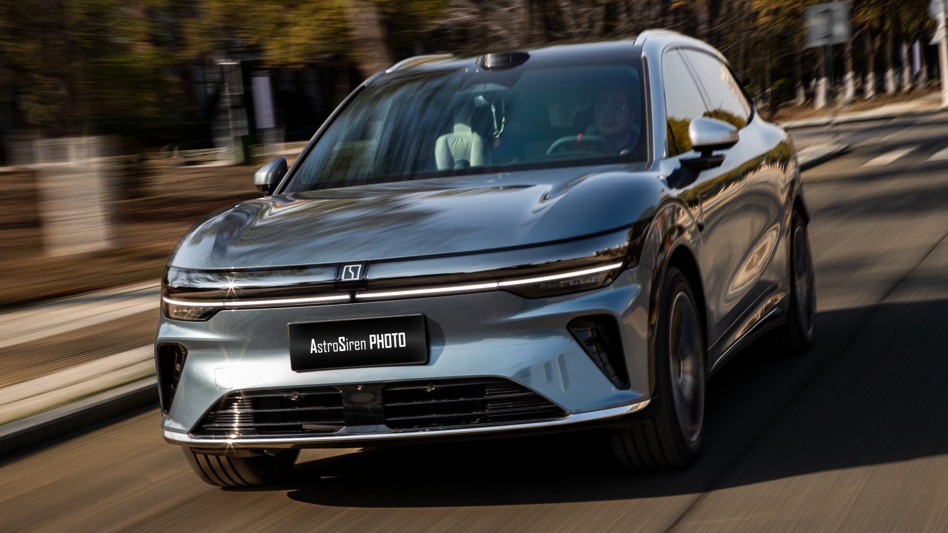 过年开了台焕新08回家，正好赶上好朋友提了台焕新7X，又正好自己家里还有台爸妈用