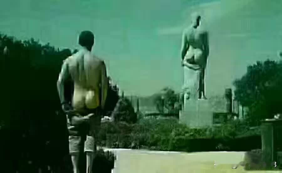 哎！村里老吴家的儿子定在今年腊月26结婚。给女方送了22万彩礼再加6万元买3金。