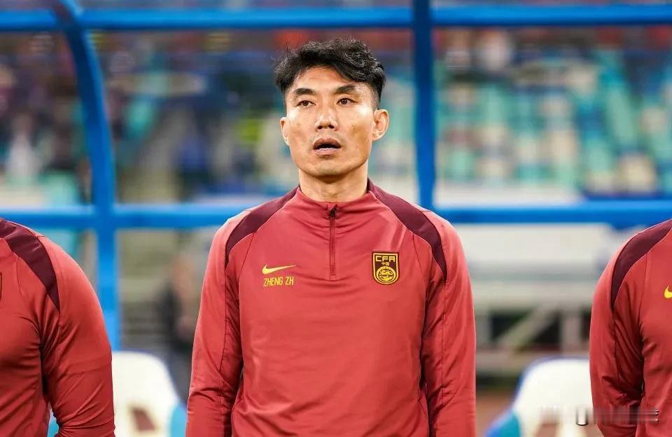 如果郑智成为国足新任主教练，国足躺进2030西葡摩世界杯。1，郑智曾辅佐过扬科