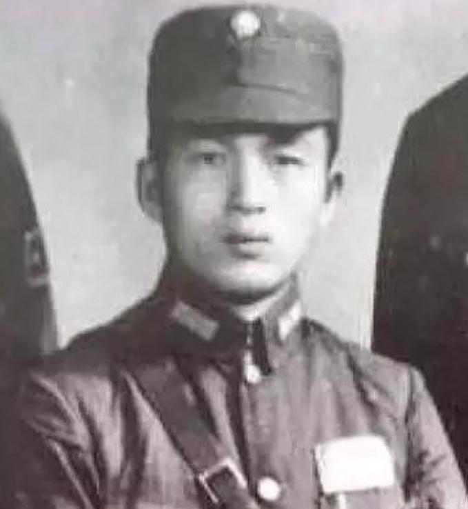 1947年12月，整编第三师覆灭，两个旅长被打死，蒋介石骂道：“一年被消灭两次，