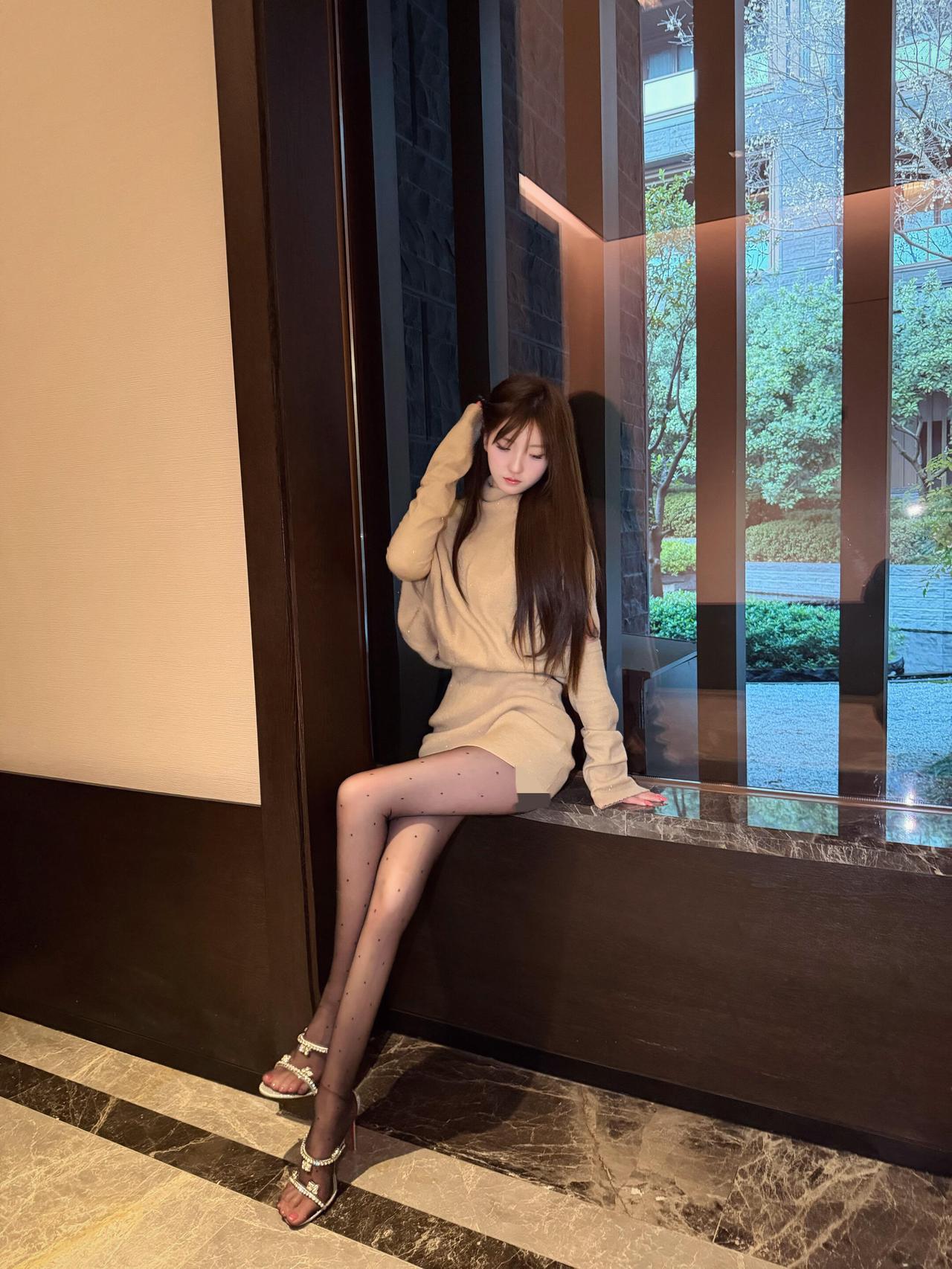 发什么呆•̆•̥•