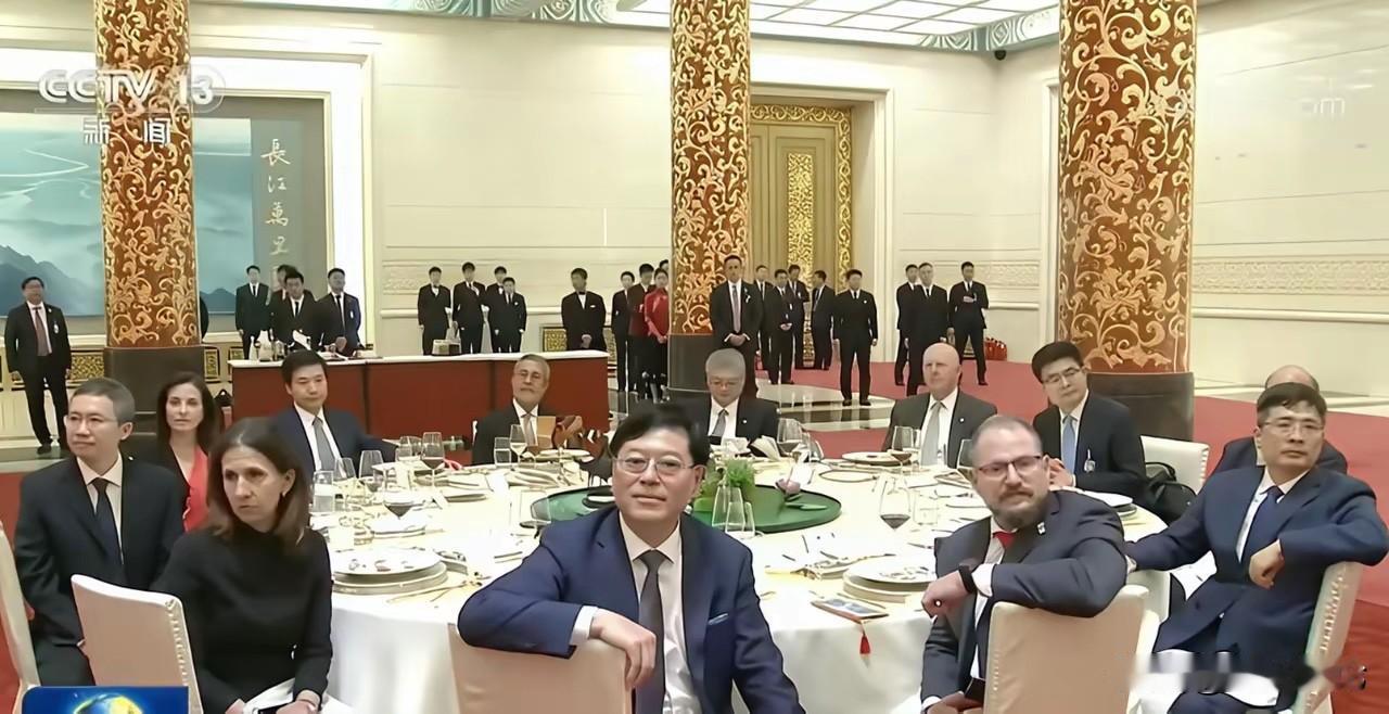 欢迎宴会上没看到任老的身影，说实话，完全在我的意料之中。美方到场的是马斯克、