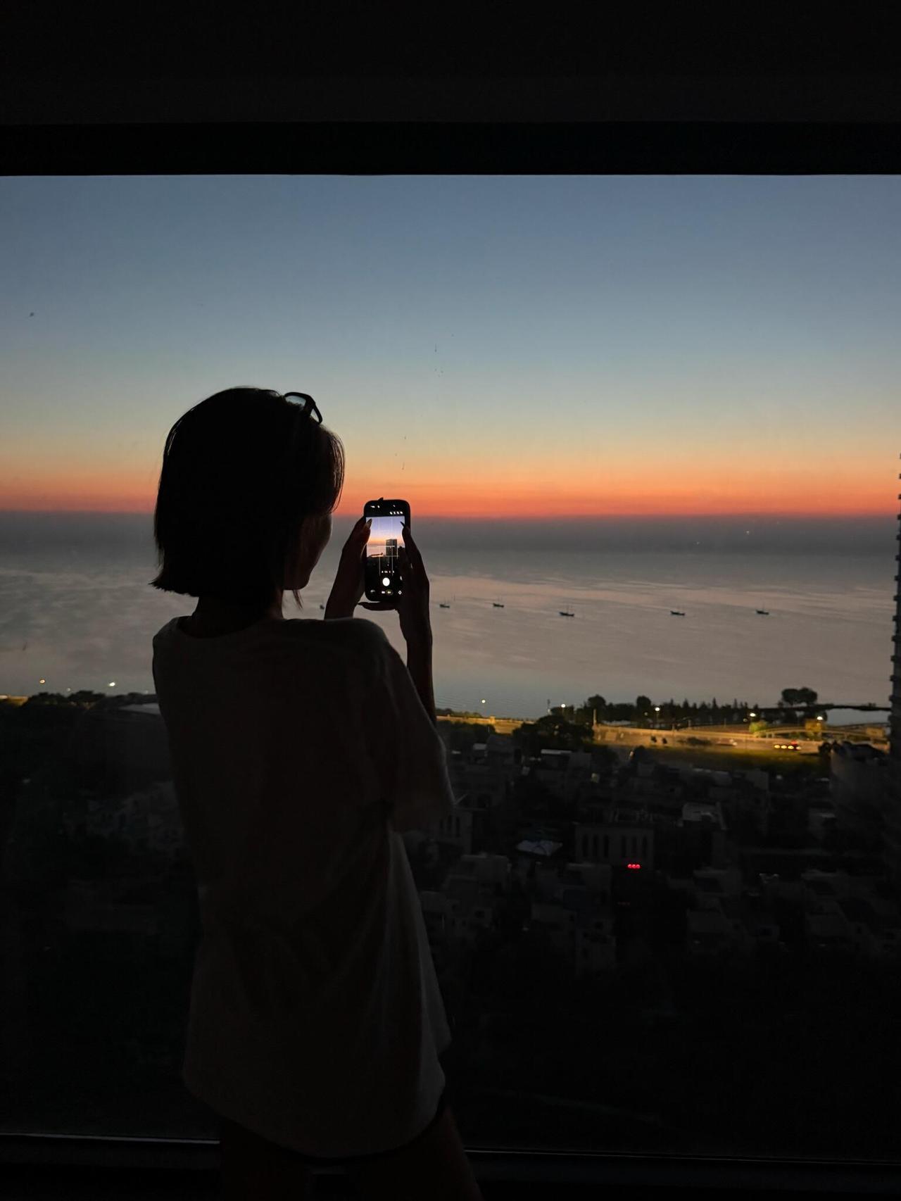 年纪越大，越要舍得吃：一、多吃优质蛋白。二、多吃慢碳主食。三、多吃时令蔬