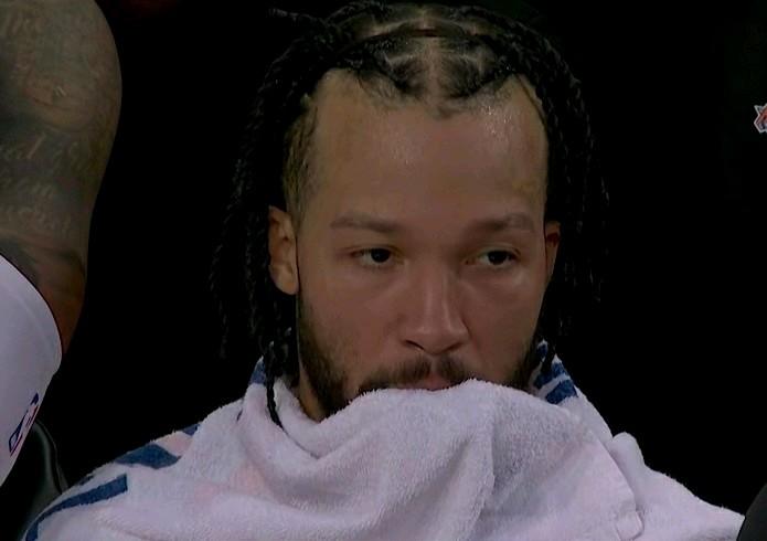 总感觉nba东部球队太水了！！！万万没想到：东部豪强尼克斯居然能被独行侠打爆