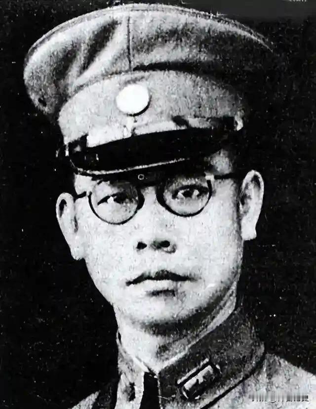 “我就像父亲传递的情报，被用完就扔进废纸篓。”1950年6月，吴石在台北的马