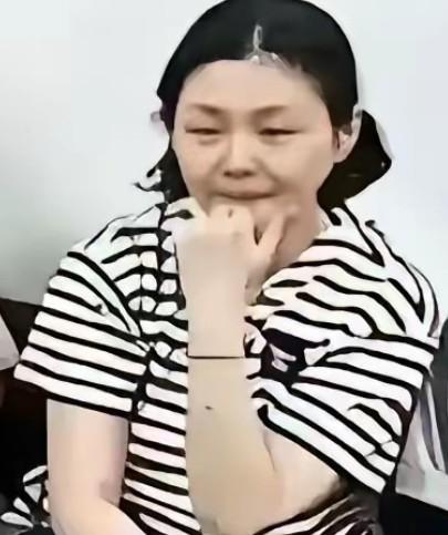 看大S最后三年的照片，真的很难让人相信。她幸福大S做事太绝，不给自己和对方留退路