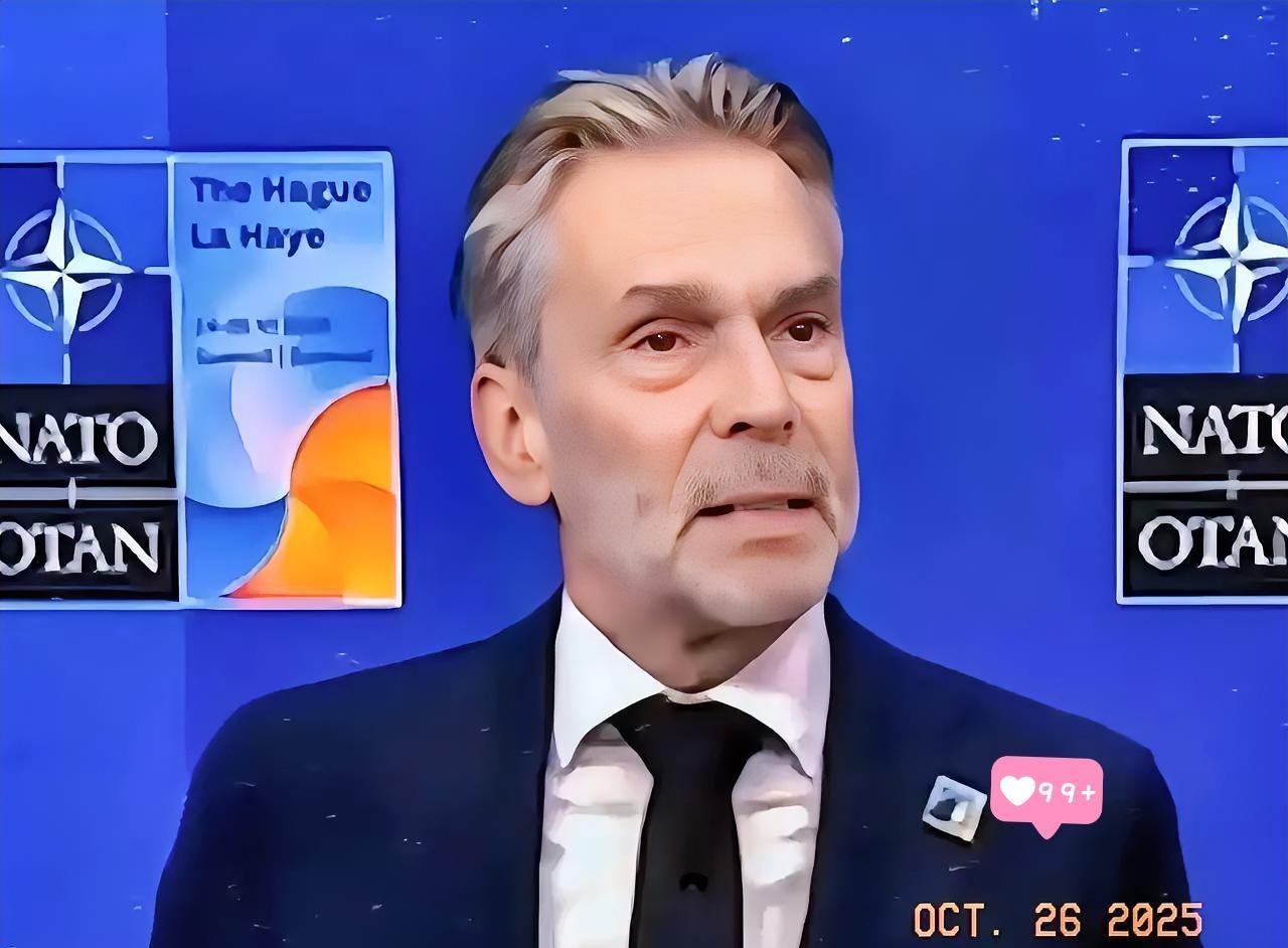 安世中国已正式向欧洲客户发出通知，宣布恢复芯片供应，不过此次供货重启附带三项关键