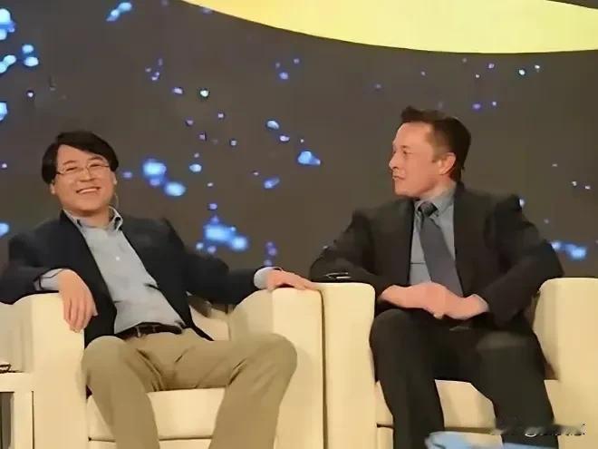 马斯克还是那个十二年前马斯克，而杨元庆已经不是十二年前那个杨元庆了！十二年前，