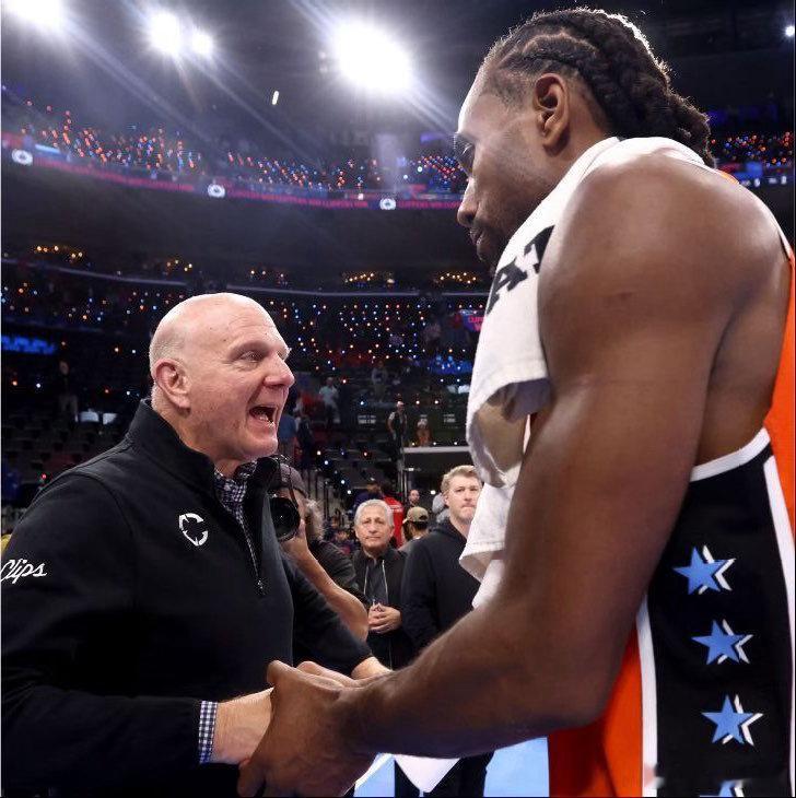 据JakeFischer报道，科怀·伦纳德得到了美国国家篮球运动员协会(NBPA