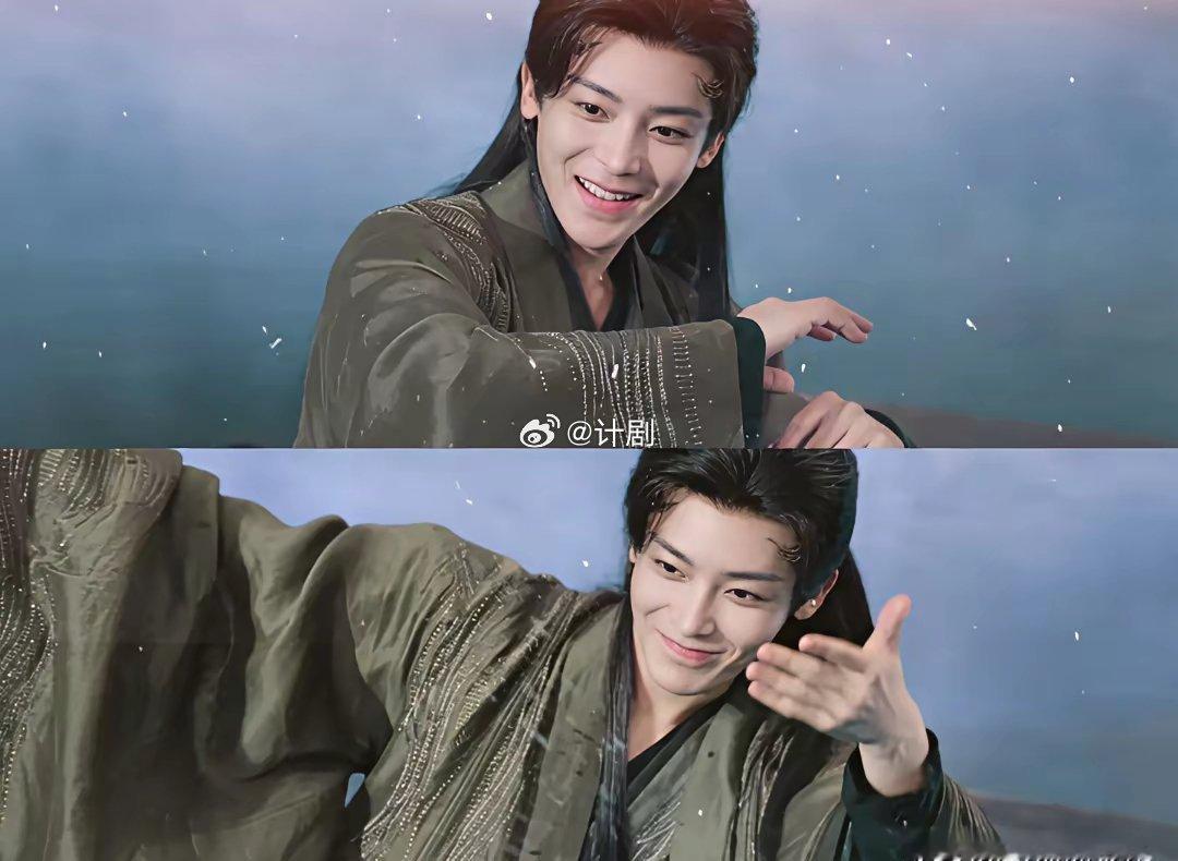 看了《逍遥》，我第一感觉就是侯明昊有点走成毅以前的路子了。倒不是说他啥都不行，就