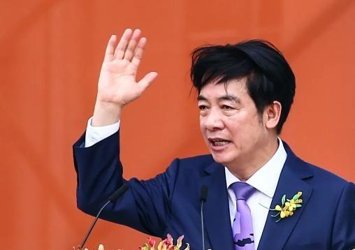 藏得太深太可怕！远比赖清德更阴险的人物浮出水面，表面和善满口两岸一家亲暗中疯狂布