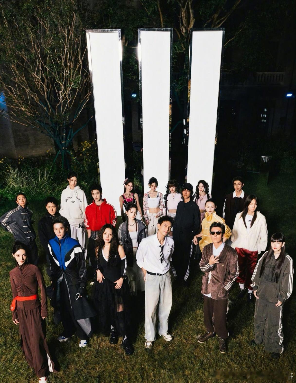 阿迪达斯发布明星家族照​​​
