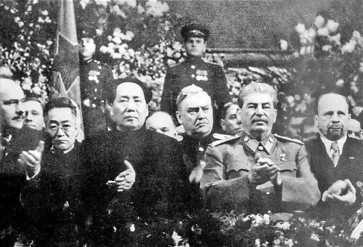 ·中国能迅速崛起，离不开这3大国家的帮助，其中一个还挺让我意外的。中国能快速崛