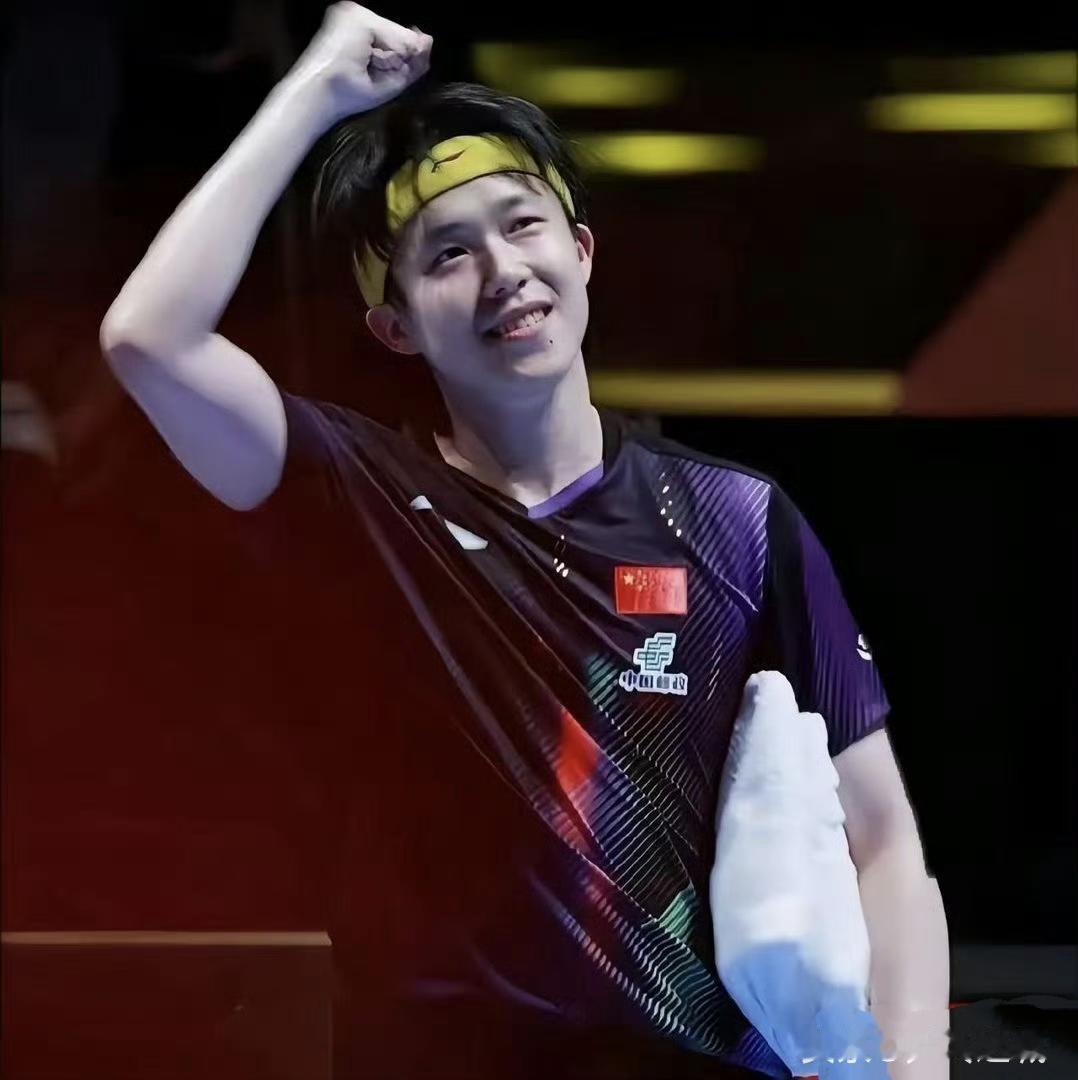 不止王皓恐怕王励勤也没想到！主动放弃3000积分的王楚钦，正式入选U30青年