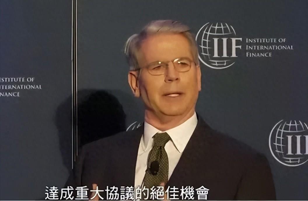 特朗普罕见承认不与中国做生意将让美损失数千亿美元，英专家：中国成全世界榜样，让特