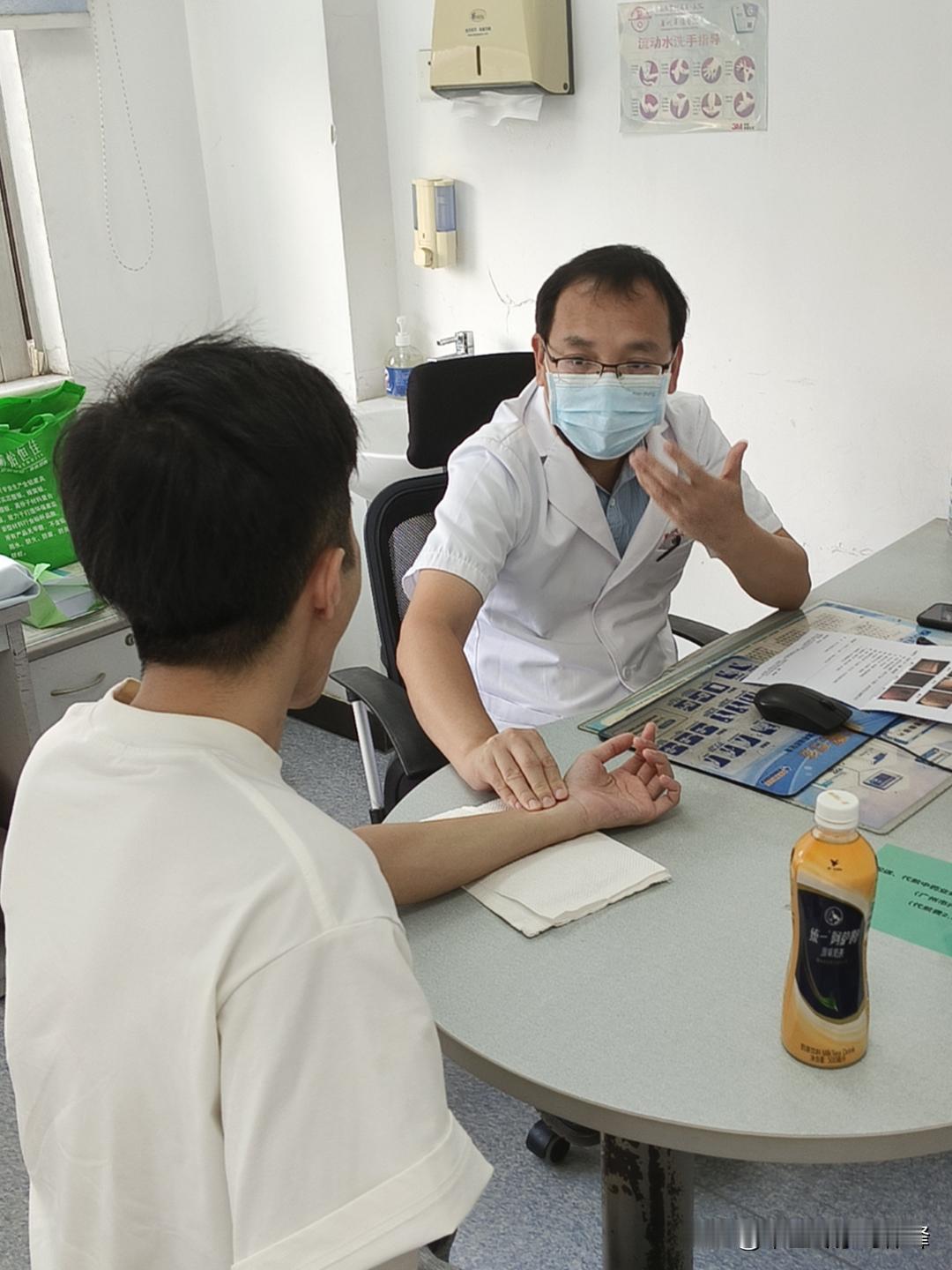 🌿胃病喝中药？见效时间表！---🔥喝中药1周没见效？先别放弃！>