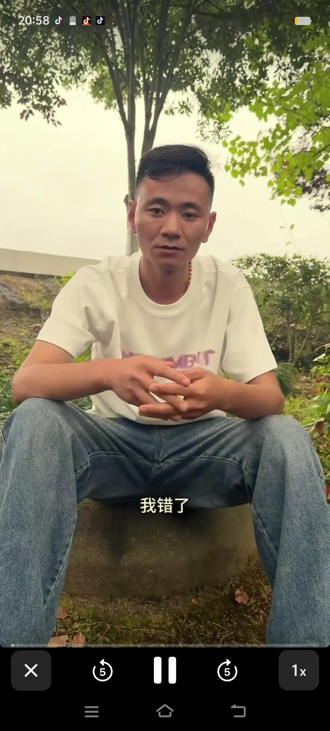 厉怀远出面回应了他的离婚一事。从这场风波来看，怀远这些年似乎也有诸多委屈。他表示