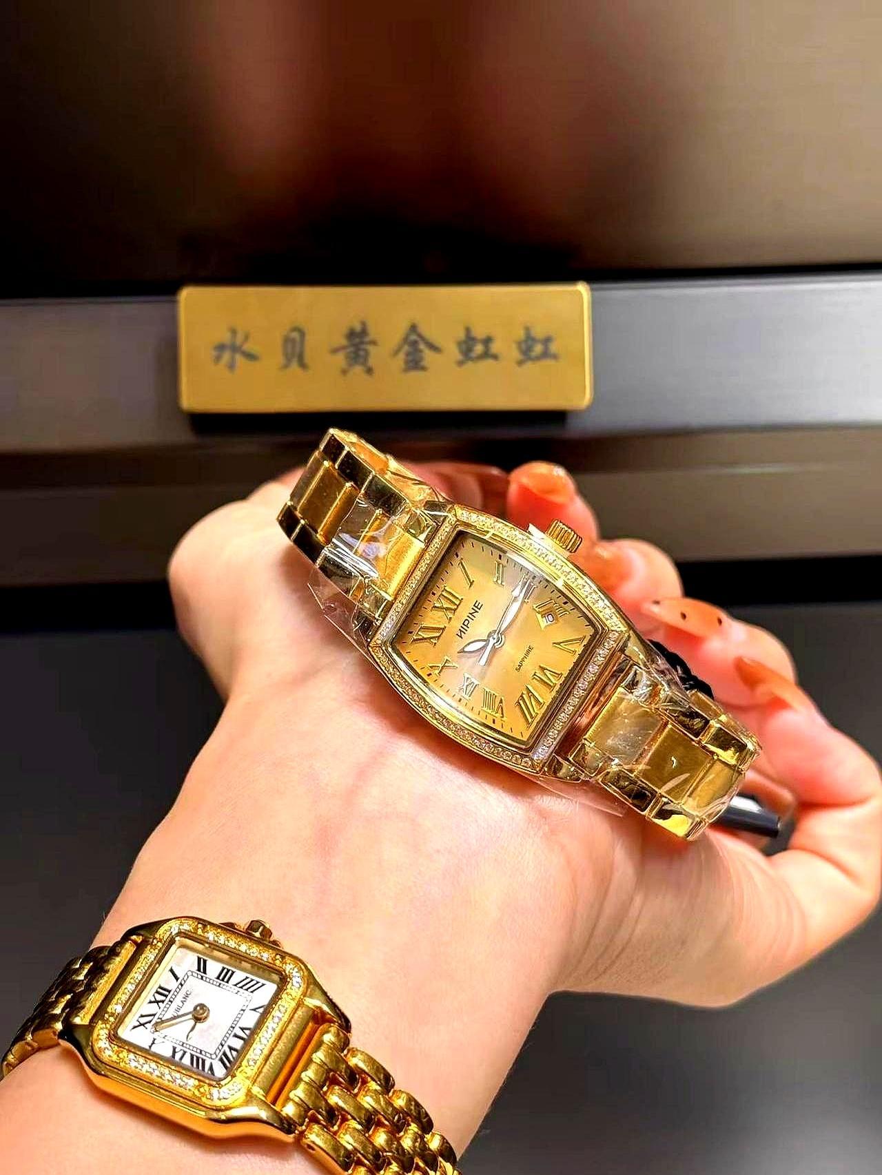 金价飙到一千四，西普尼直接卖成理财神器。31克纯金表，标价两万八，等于两千四买金