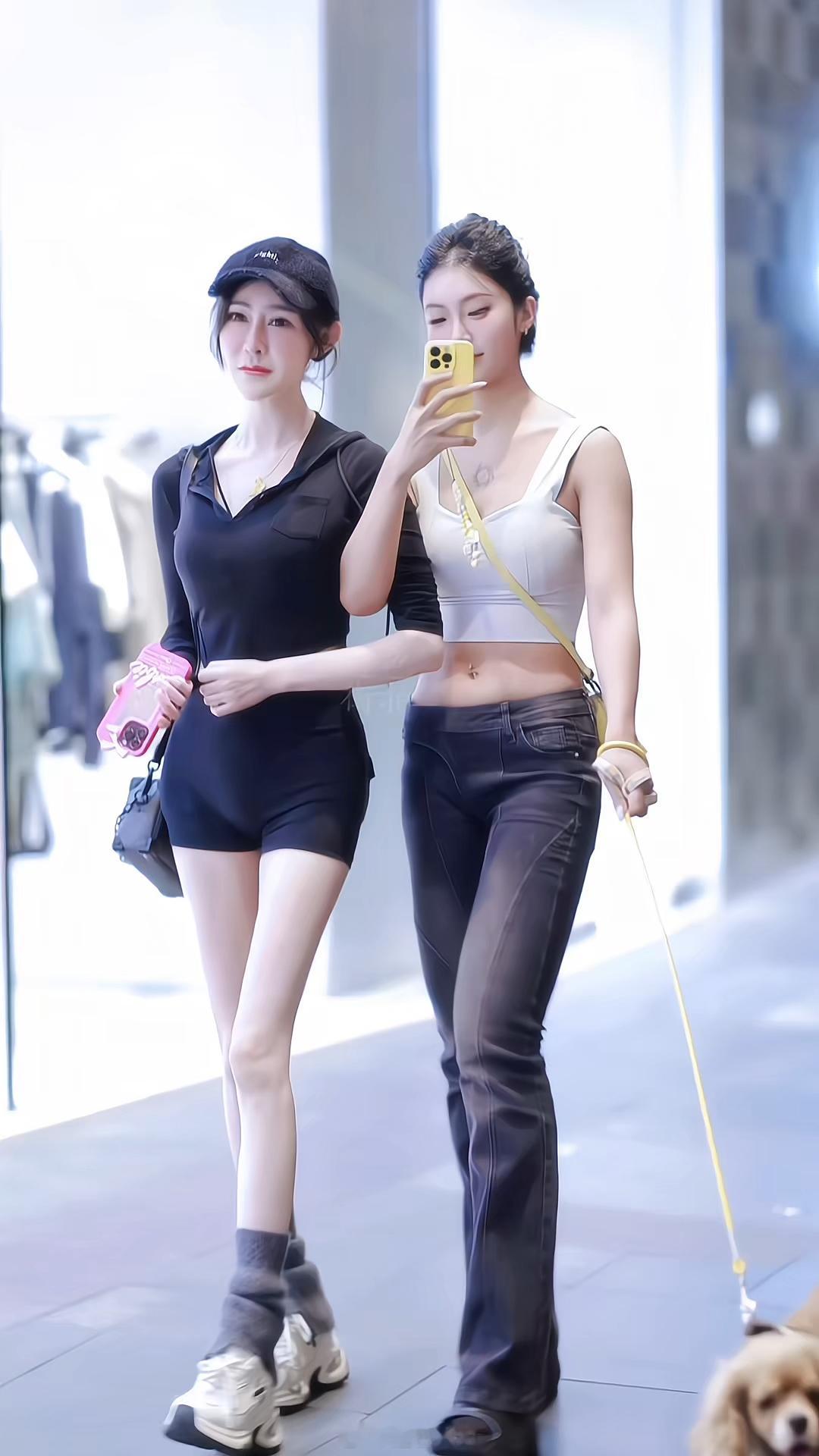 【成都街拍】心动了吧？丨摄影拍照每日穿搭​​​