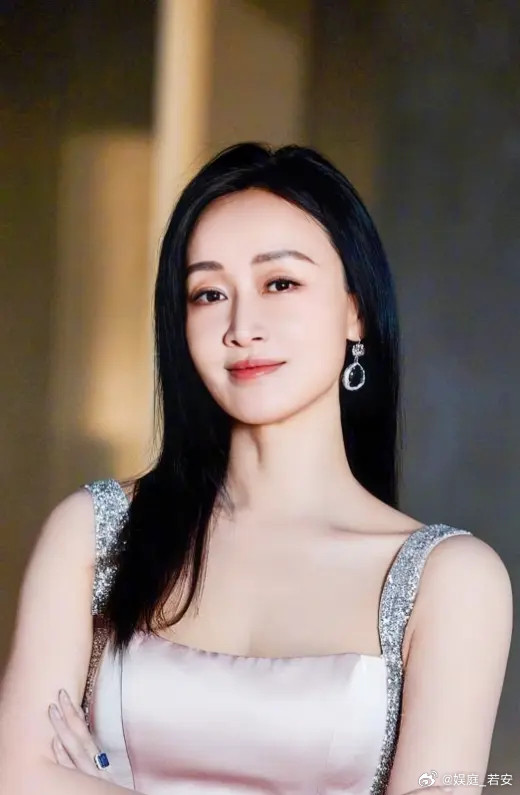 赵子琪曾硬刚搜狐赵子琪不红，但可不是好惹的。这事儿，看看她当年怎么对搜狐的就知道