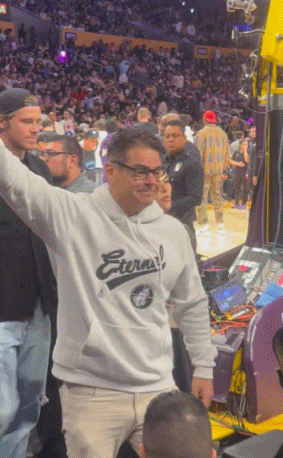 MadisonBeer：“啤酒妹”nba