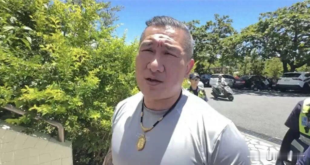 馆长这一招狠，竟然要求赖清德“要玩就玩大的”台湾icon网红馆长陈之汉icon