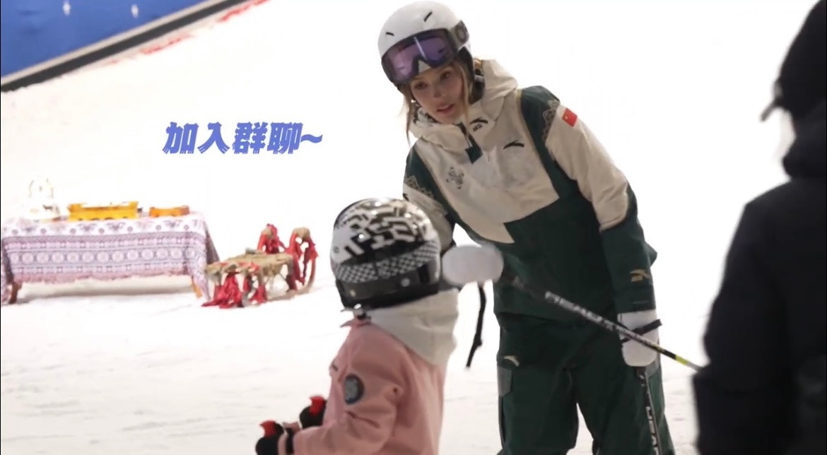 谷爱凌滑雪不基础上镜更不基础谷爱凌冬奥上那些1620、1440高难度动作，简直不