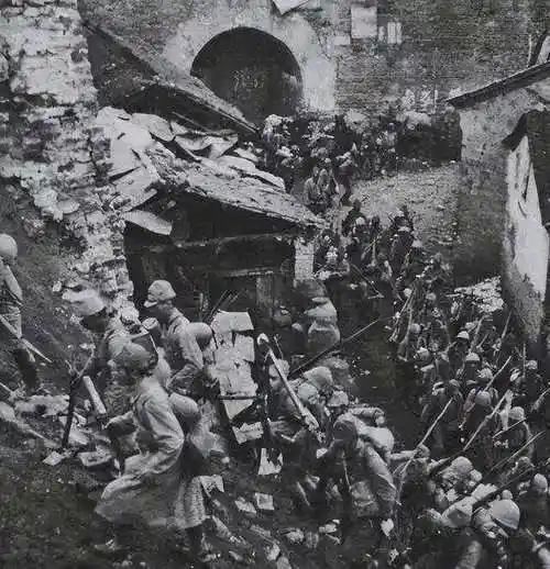 长沙战役打赢了三次，为什么第四次长沙战役惨败？其实道理很简单，前三次长沙战役，日