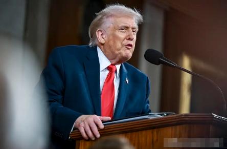 🌙美驻沙特使馆被炸后，特朗普誓言报复，话音刚落，伊朗又让人震惊了3月2日，