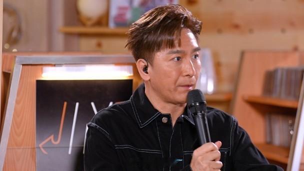 【On.cc】馬國明蕭正楠曹永廉合唱經典歌　好聽到「耳朵懷孕」無綫音樂節目《J