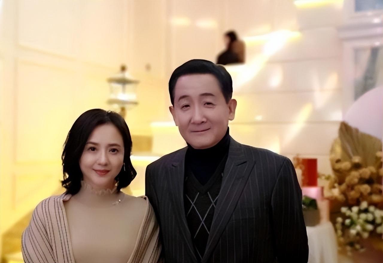 演员梁天和妻子孙凤英，辛苦培养儿子20年，2010年儿子以600多分考上北大英语