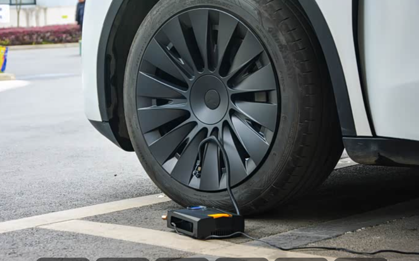 有些车企给车辆配的不是备胎，居然是电动充气泵