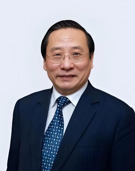 英国一著名主持人曾问高志凯：都说中国在监视我们！高志凯曾说：你们英国人可以百分之
