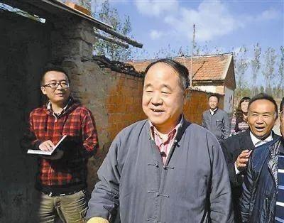 2012年，莫言刚获得诺贝尔文学奖，就收到表妹的勒索短信：“给我四万，否则我曝光