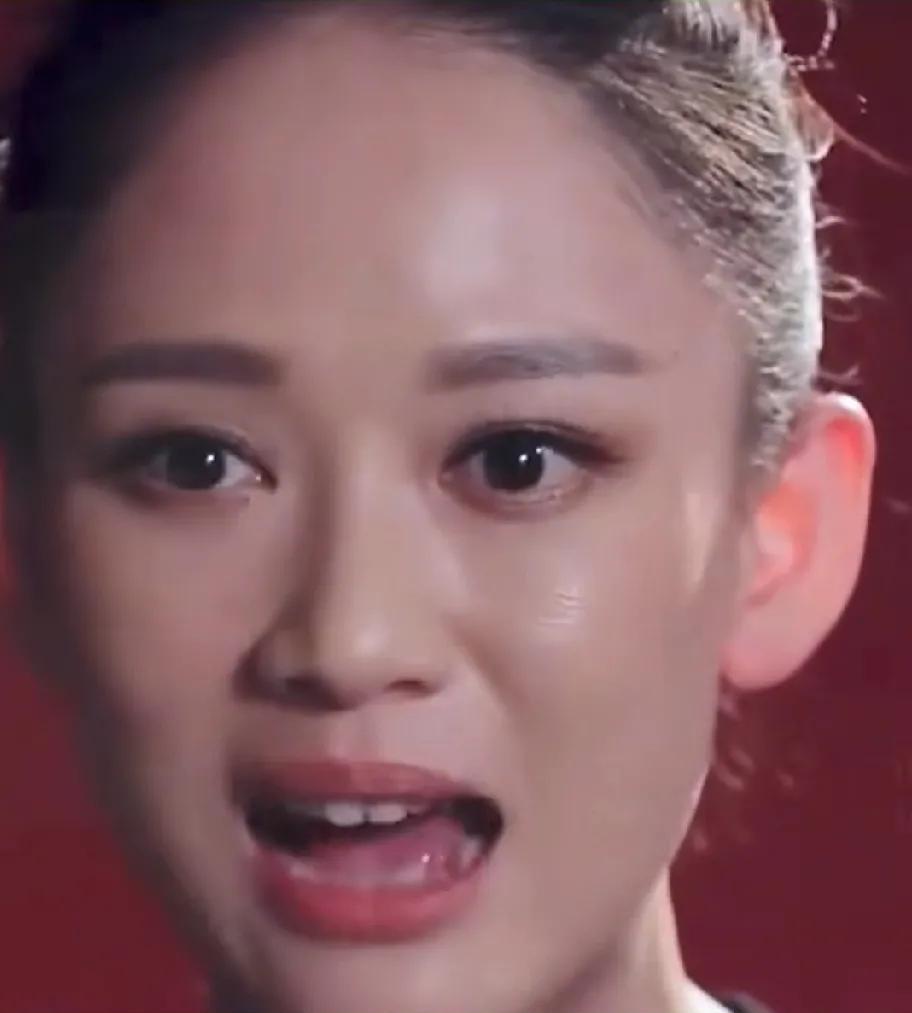 陈乔恩做了盲肠切除手术，与妈妈的聊天内容却意外曝光这才是真实母女关系！首先吕