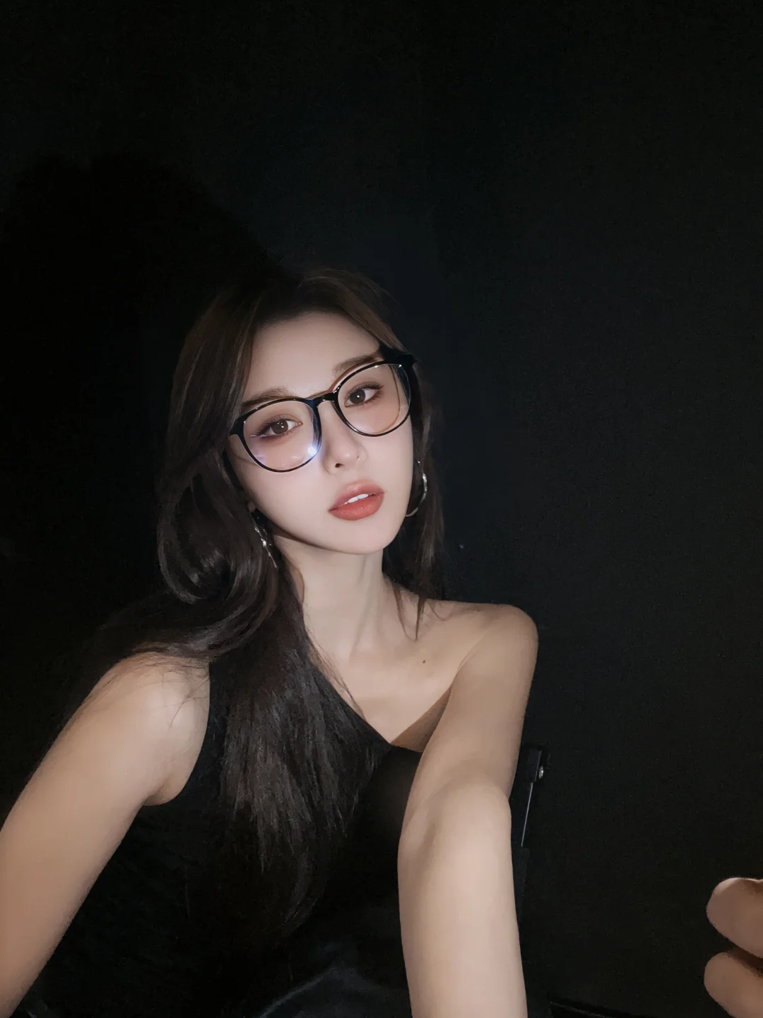 酒后乱性的很多