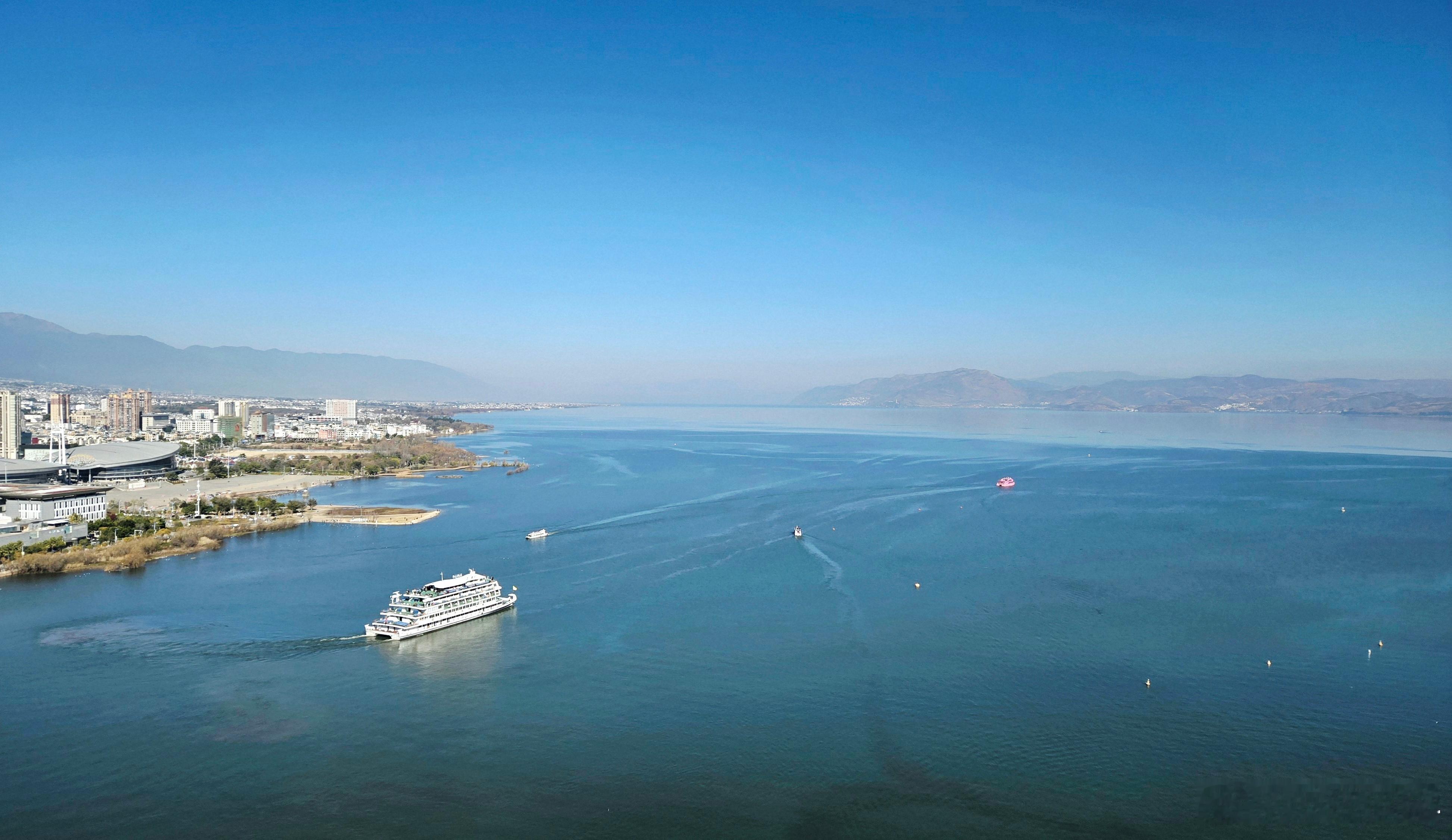 海拔2000m就有高反我承认了，我是辣鸡大理·洱海