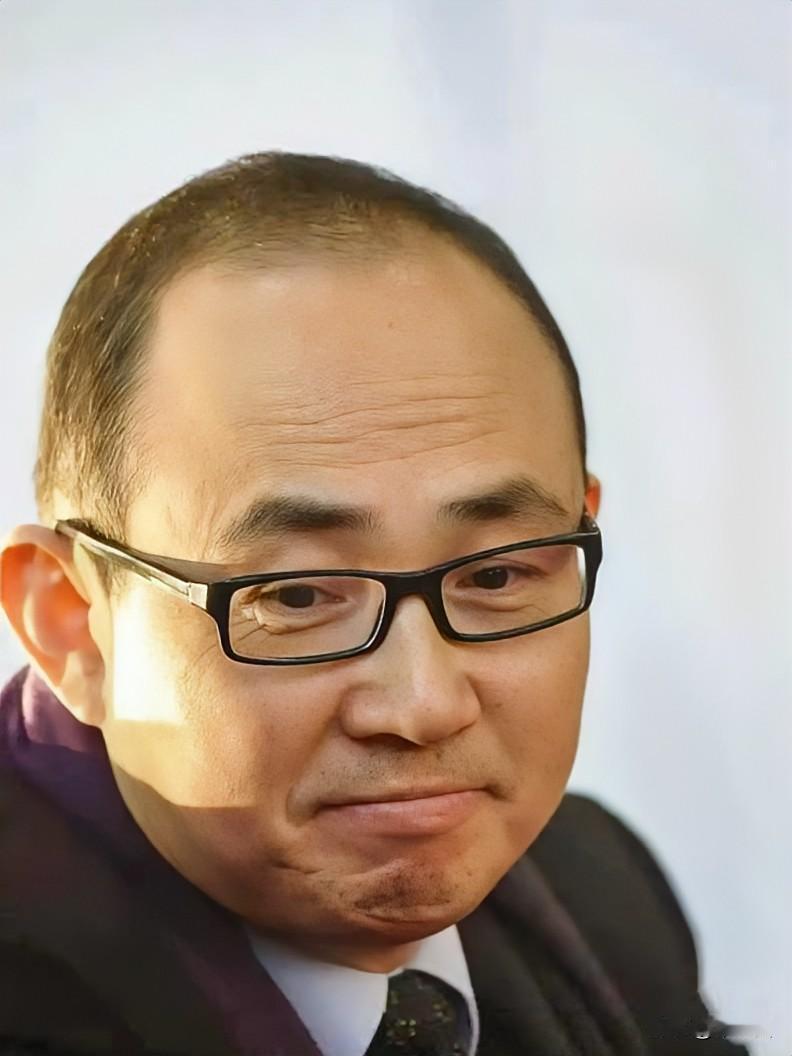 很多人都知道潘石屹套现了上百亿跑去海外投资了，但是很少有人知道，他拿着这笔钱出海