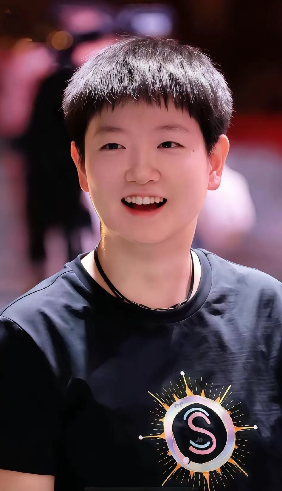 方博这次直播算是把话说明白了，真是一点面子不给某些人留。有人问他为啥那么服孙颖莎