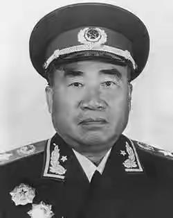 朱德不是靠熬资历上位的，他扛过三回没人敢接的活儿。你翻翻咱们队伍的老底子，就